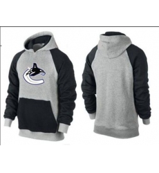 NHL Men's Vancouver Canucks Big & Tall Logo Hoodie - Grey/Black